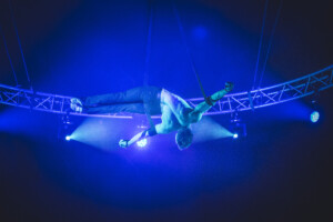 Spectacle152